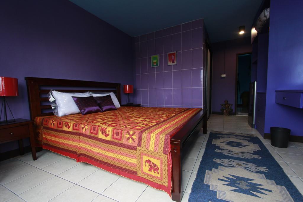 เชซ ป้อม Hotel เชียงใหม่ ภายนอก รูปภาพ