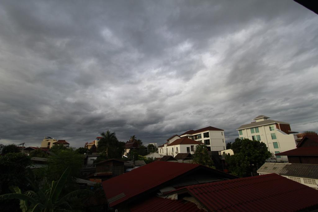 เชซ ป้อม Hotel เชียงใหม่ ภายนอก รูปภาพ